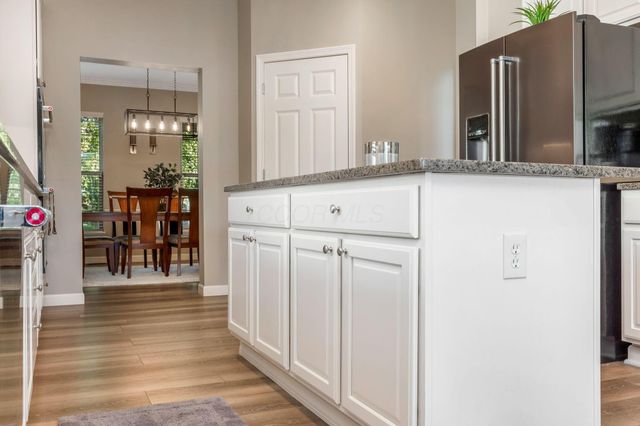 2625 Weyant Street, Lewis Center, OH 43035