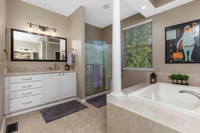 2625 Weyant Street, Lewis Center, OH 43035