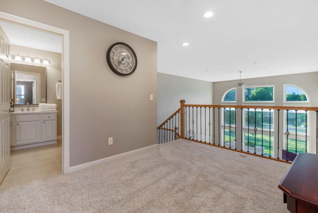 2625 Weyant Street, Lewis Center, OH 43035