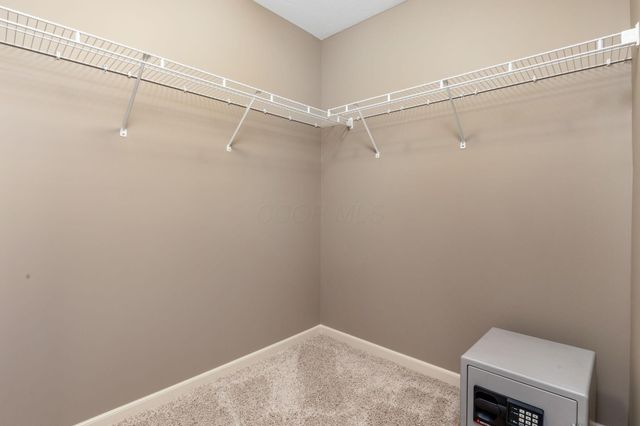 2625 Weyant Street, Lewis Center, OH 43035