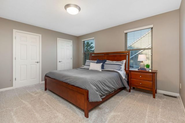 2625 Weyant Street, Lewis Center, OH 43035