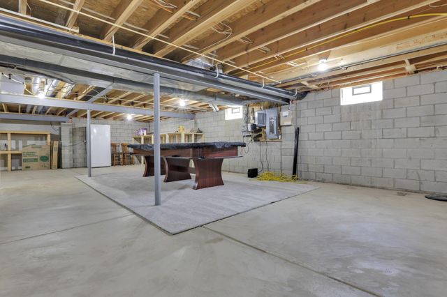 2625 Weyant Street, Lewis Center, OH 43035