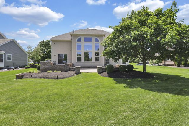 2625 Weyant Street, Lewis Center, OH 43035