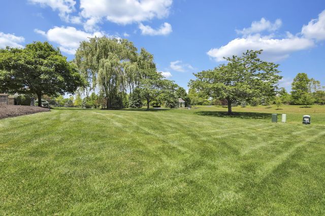 2625 Weyant Street, Lewis Center, OH 43035
