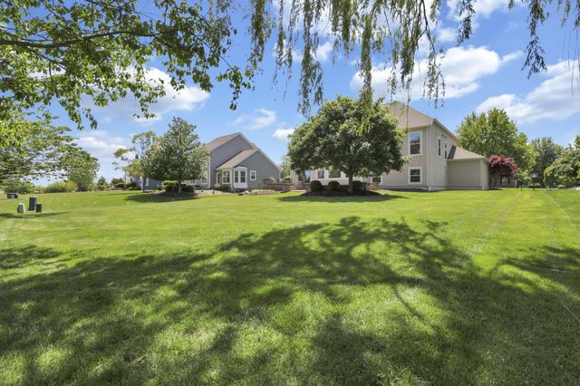 2625 Weyant Street, Lewis Center, OH 43035