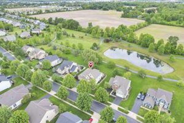 2625 Weyant Street, Lewis Center, OH 43035