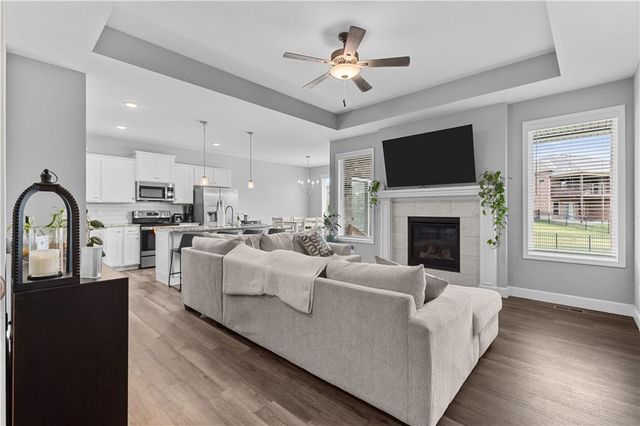 3225 N 109th Place, Kansas City, KS 66109