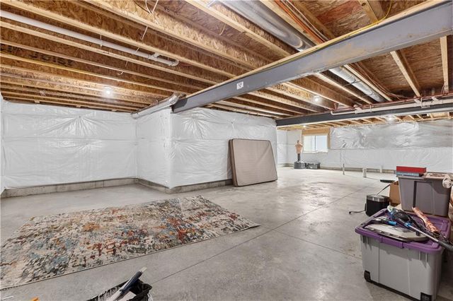 3225 N 109th Place, Kansas City, KS 66109