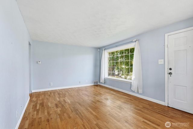 509 Summit Avenue, Tacoma, WA 98466