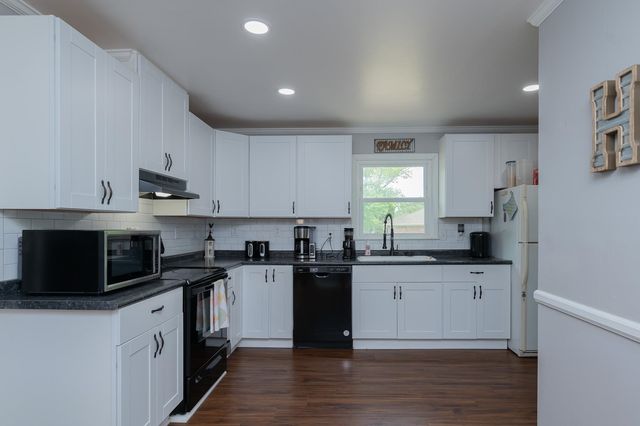 504 Cunningham Road, Taylors, SC 29687