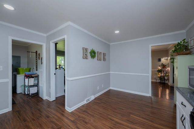 504 Cunningham Road, Taylors, SC 29687
