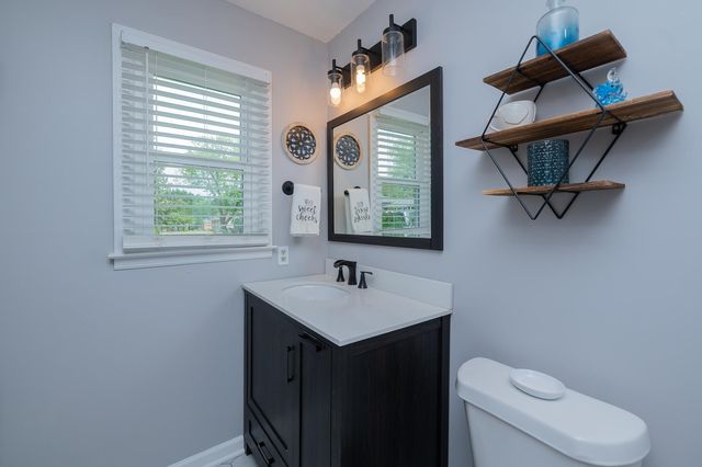 504 Cunningham Road, Taylors, SC 29687