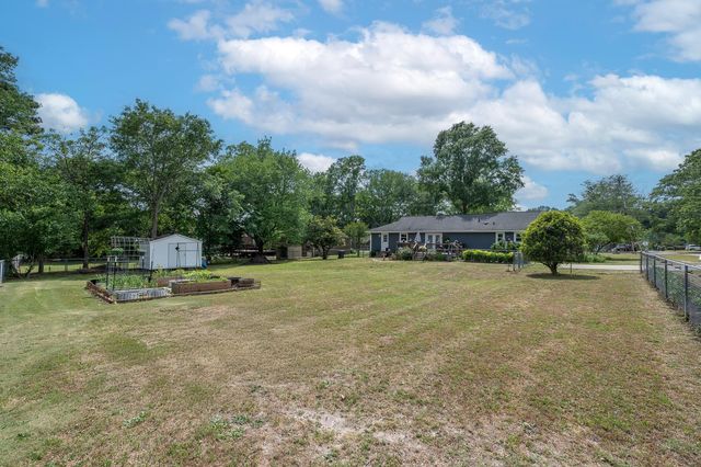 504 Cunningham Road, Taylors, SC 29687