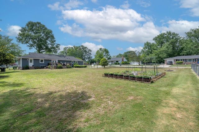 504 Cunningham Road, Taylors, SC 29687