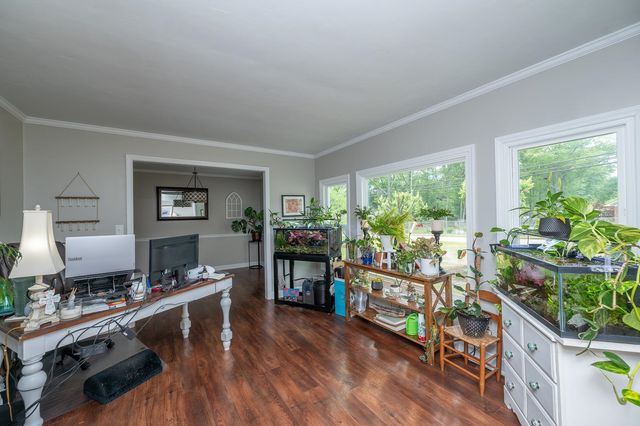 504 Cunningham Road, Taylors, SC 29687