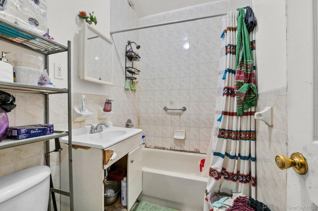 945A Herkimer Street, Brooklyn, NY 11233 — photo 3