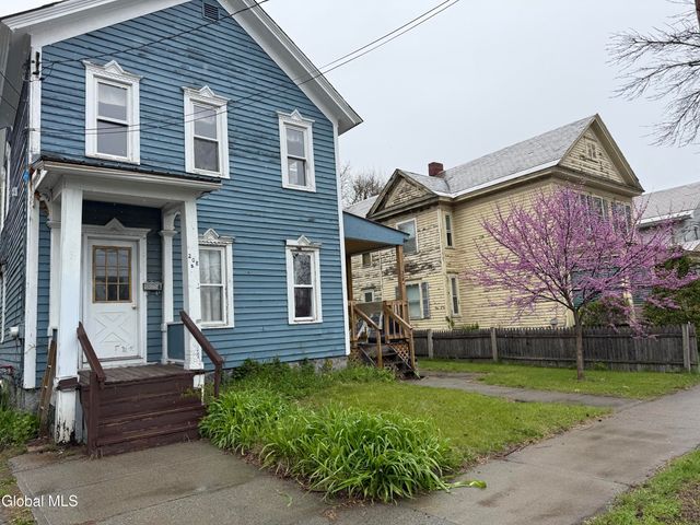 208 Maple Street, Glens Falls, NY 12801