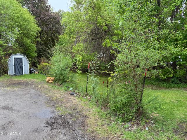 208 Maple Street, Glens Falls, NY 12801
