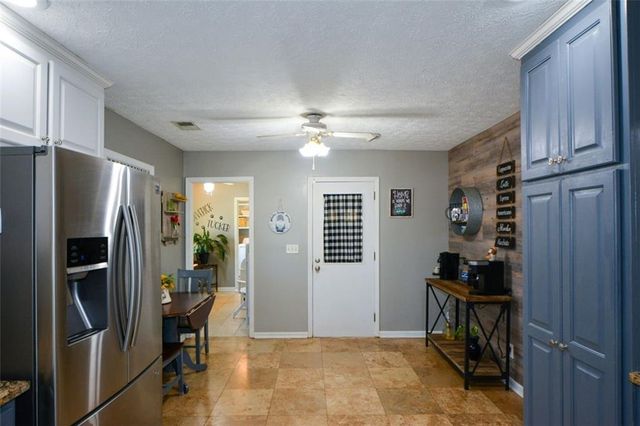 1379 Branchwood Drive, Snellville, GA 30078