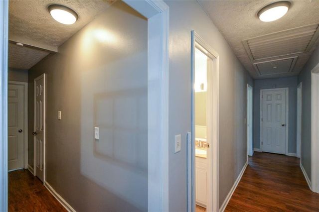 1379 Branchwood Drive, Snellville, GA 30078