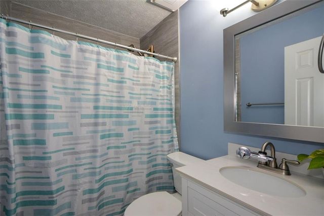 1379 Branchwood Drive, Snellville, GA 30078