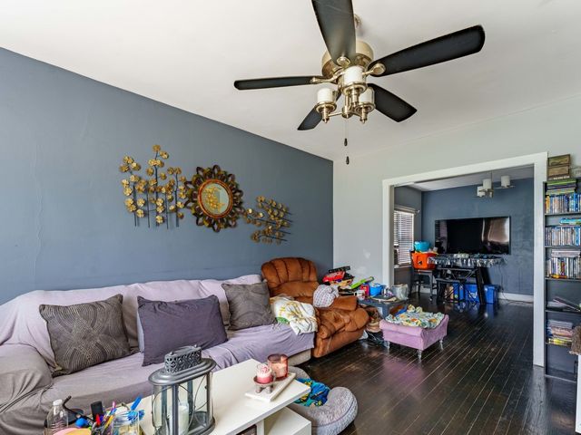1922 S 18th Avenue, Maywood, IL 60153