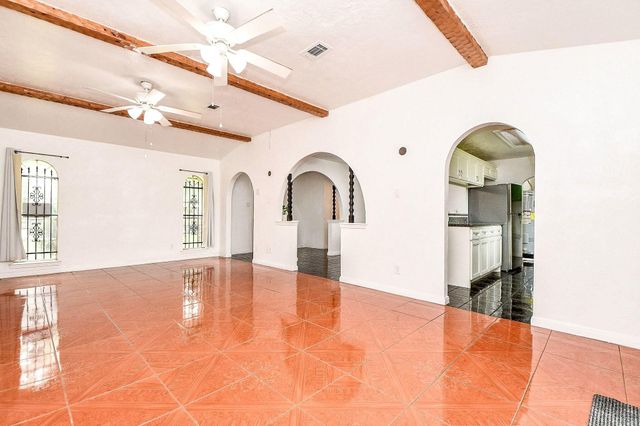 9037 Crestview Drive, Houston, TX 77078