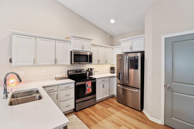 1421 Primrose Drive SE, Altoona, IA 50009