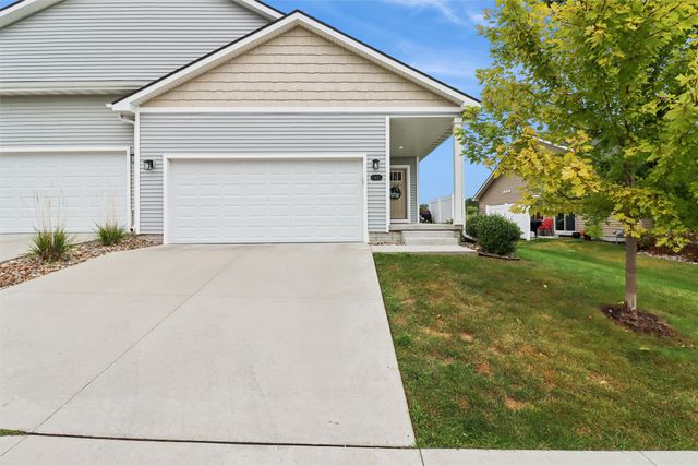 1421 Primrose Drive SE, Altoona, IA 50009