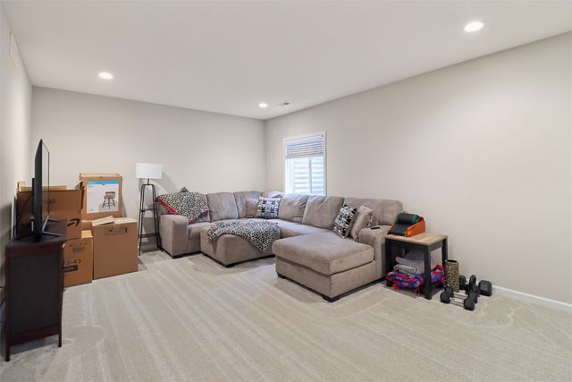 1421 Primrose Drive SE, Altoona, IA 50009