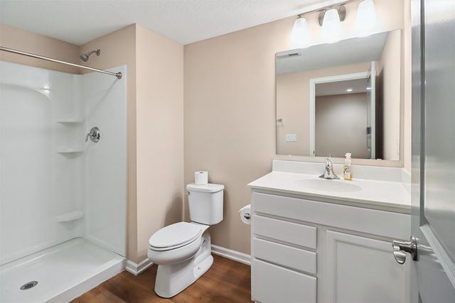 1421 Primrose Drive SE, Altoona, IA 50009