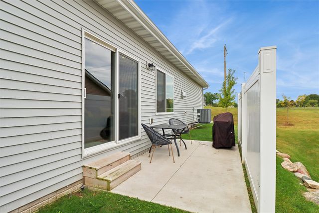 1421 Primrose Drive SE, Altoona, IA 50009