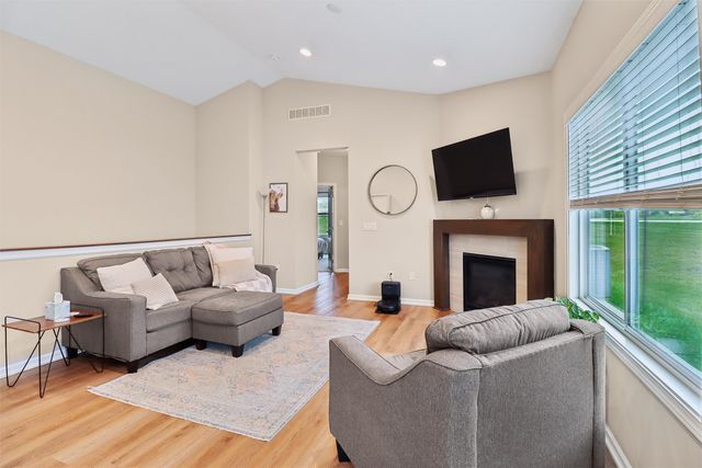 1421 Primrose Drive SE, Altoona, IA 50009