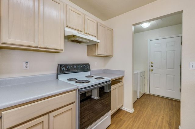 844-846 Sagewood TRL, San Marcos, TX 78666