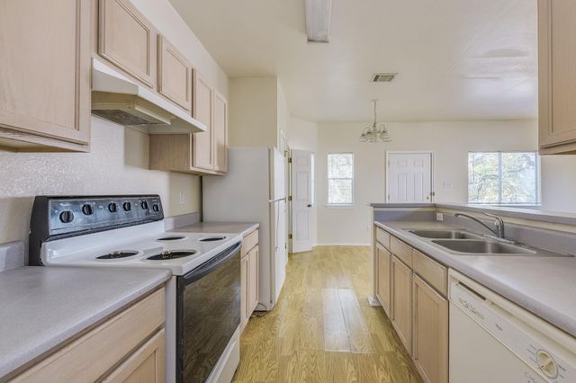 844-846 Sagewood TRL, San Marcos, TX 78666