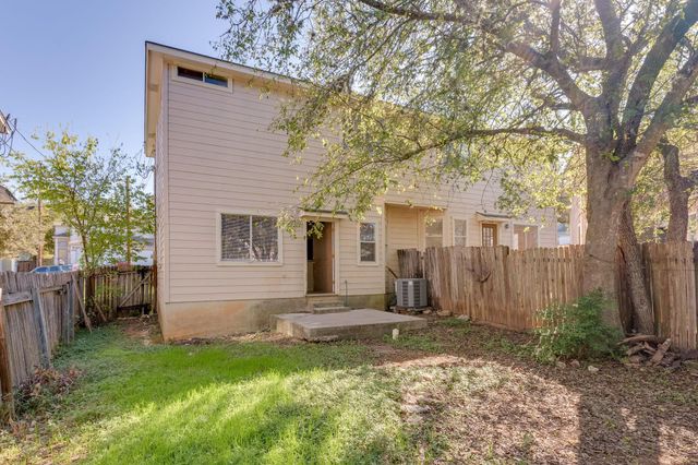 844-846 Sagewood TRL, San Marcos, TX 78666