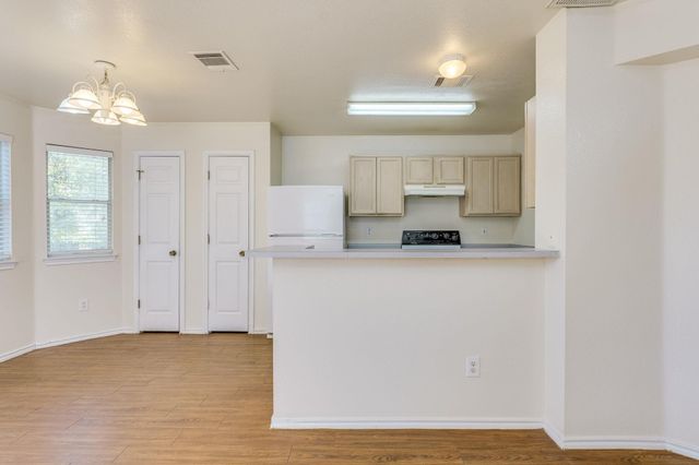 844-846 Sagewood TRL, San Marcos, TX 78666