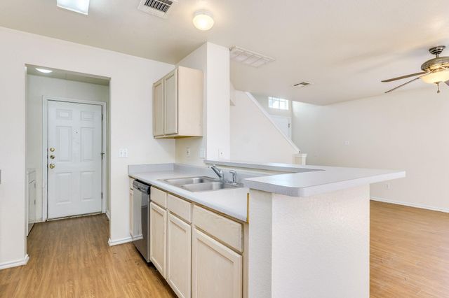 844-846 Sagewood TRL, San Marcos, TX 78666