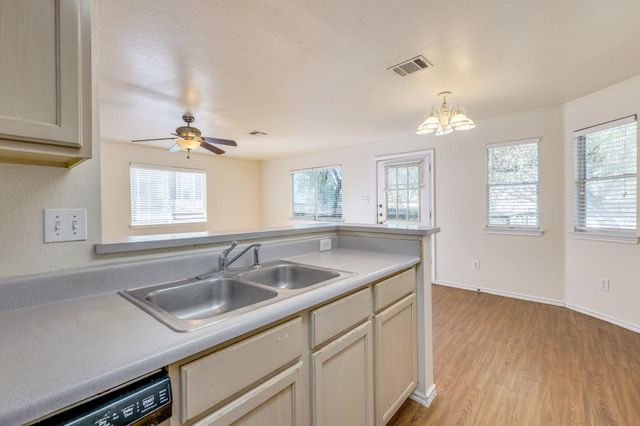 844-846 Sagewood TRL, San Marcos, TX 78666