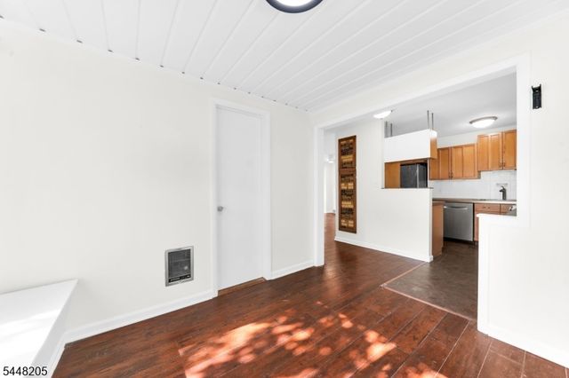19 Apache Trl, Rockaway Twp., NJ 07866