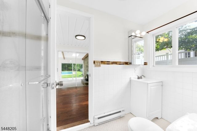19 Apache Trl, Rockaway Twp., NJ 07866