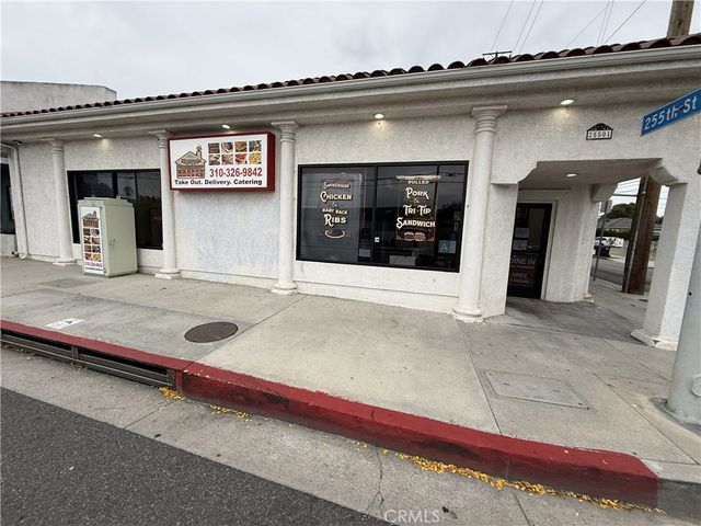 25501 Narbonne, Lomita, CA 90717