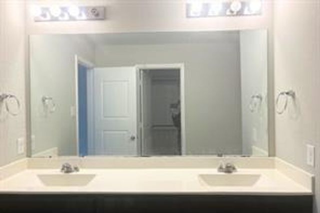 8310 Rose Petals Lane, Rosharon, TX 77583