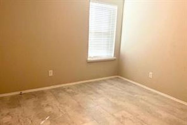 8310 Rose Petals Lane, Rosharon, TX 77583