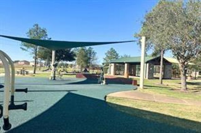 8310 Rose Petals Lane, Rosharon, TX 77583