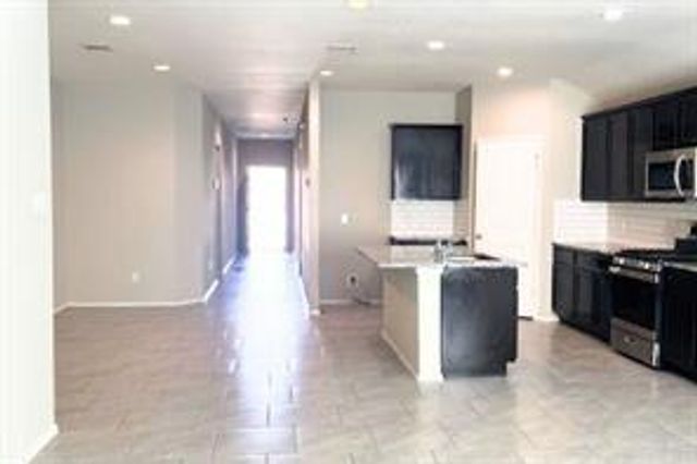 8310 Rose Petals Lane, Rosharon, TX 77583