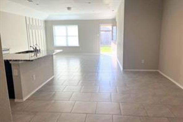 8310 Rose Petals Lane, Rosharon, TX 77583