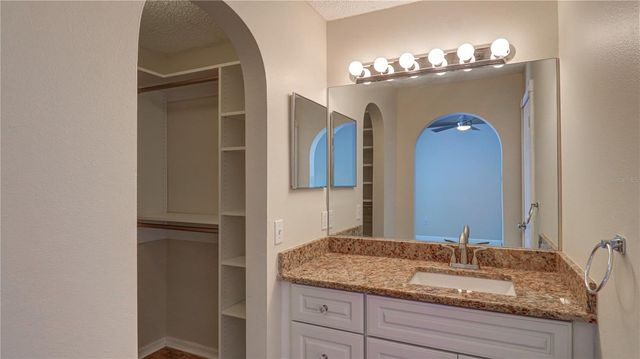 30316 DOUBLE DRIVE, Wesley Chapel, FL 33545
