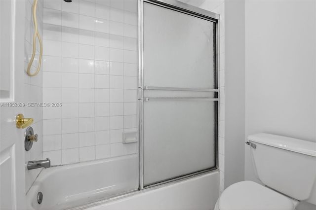 1303 NW 167th Ave, Pembroke Pines, FL 33028