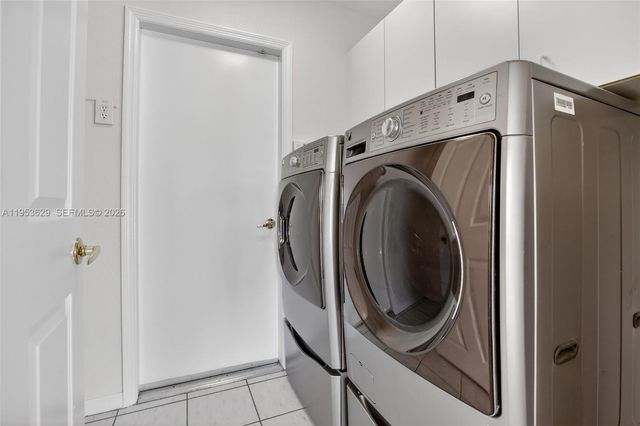 1303 NW 167th Ave, Pembroke Pines, FL 33028